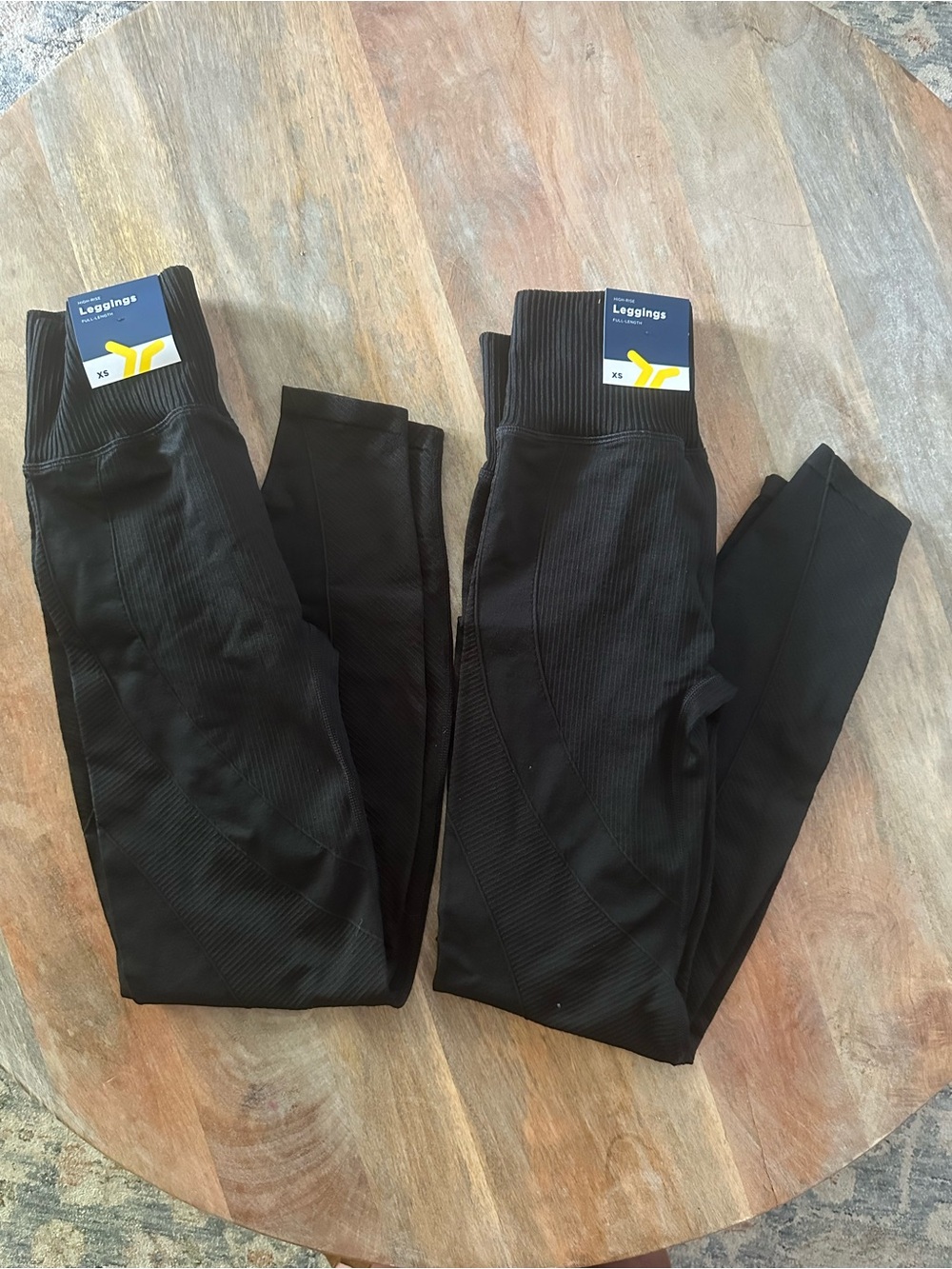 Old Navy Go-Dry Seamless High Rise Full-Length Leggings Bundle 2 Pairs XS NWT